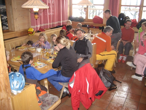 Ski- und Snowboardkurse 2008 / Mittagessen
